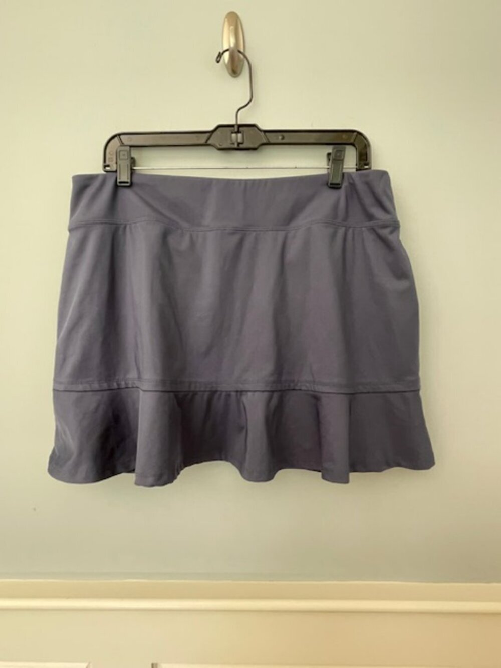 Tommy Bahama Golf Skort Ruffle Hem Performance Stretch Built-In Shorts XL - Picture 4 of 5